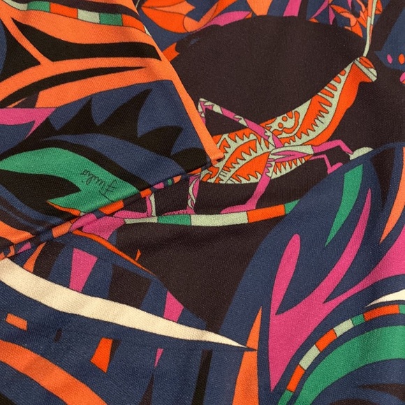 Emilio Pucci Multicolor Abstract Blouse. Size 36 - Picture 8 of 10